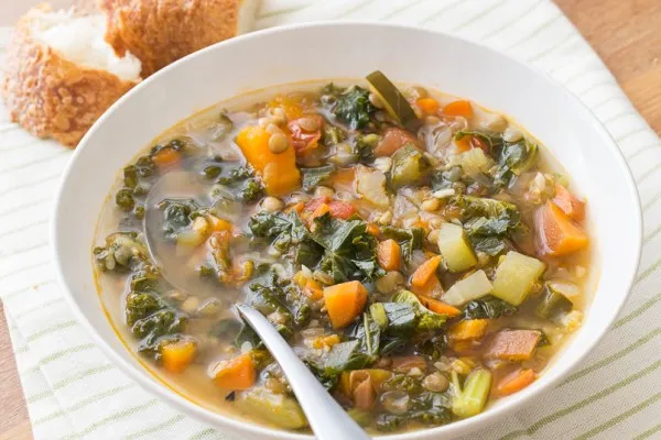 Čočkové minestrone